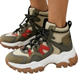 Javi Rescue (GS) Youth o men 5.5Y Women 7 New With box.